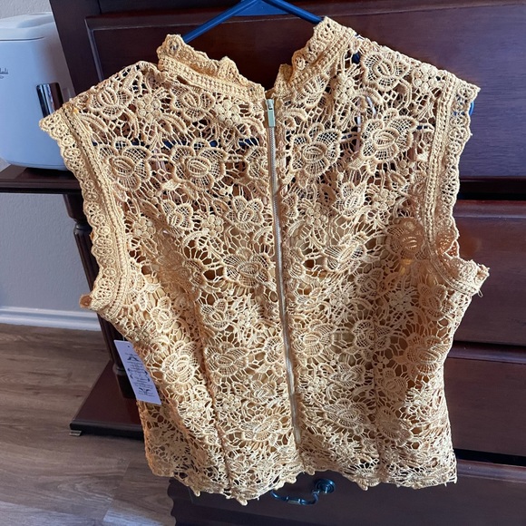 Blouse - Picture 3 of 5